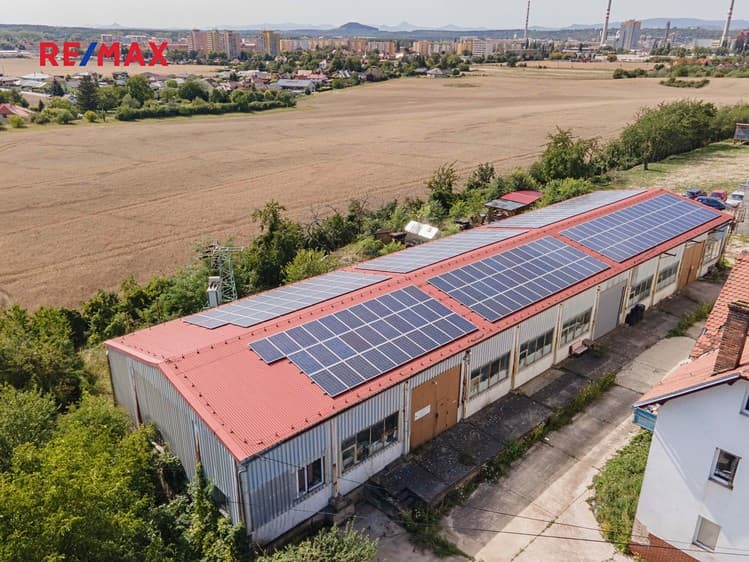 Prodej výrobní haly, prostoru 600 m²
