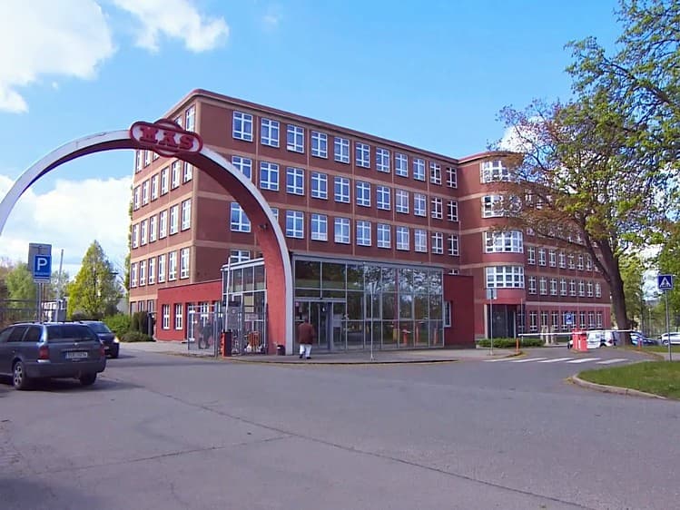 Prodej výrobní haly, prostoru 69 980 m²