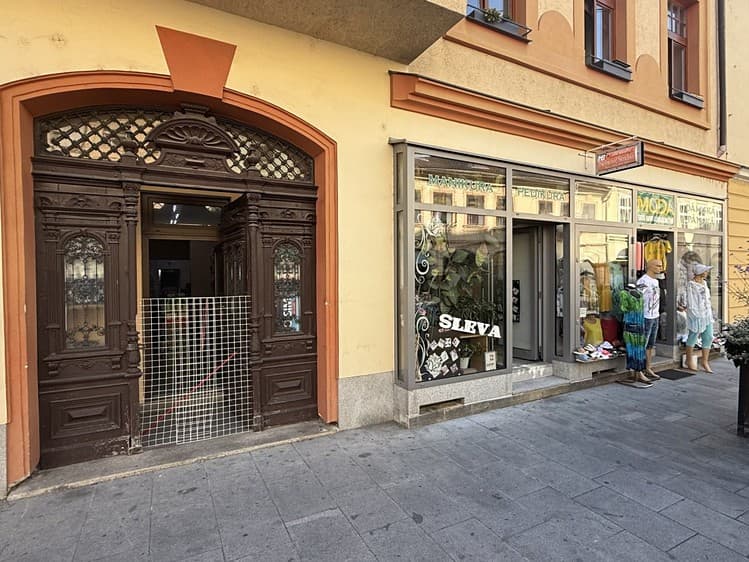 Prodej komerční nemovitosti 470 m²