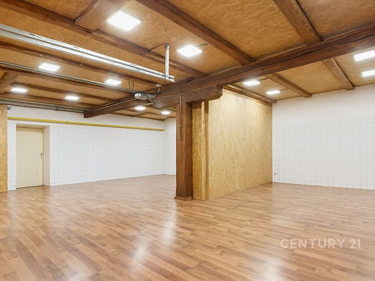 Prodej činžovního domu 880 m²