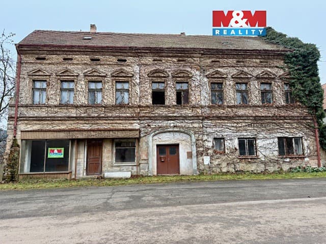 Prodej komerční nemovitosti 490 m²