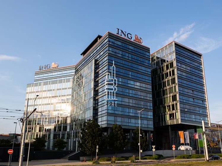 Pronájem kanceláře 945 m²
