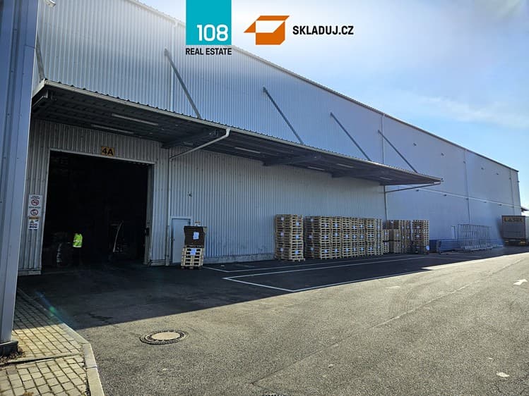 Pronájem skladového prostoru 2 000 m²
