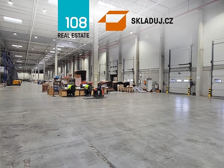 Pronájem skladového prostoru 2 400 m²