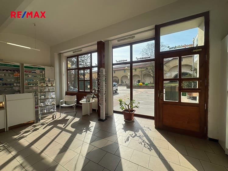 Pronájem obchodního prostoru 118 m²