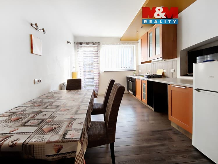 Pronájem rodinného domu 95 m², pozemek 337 m²