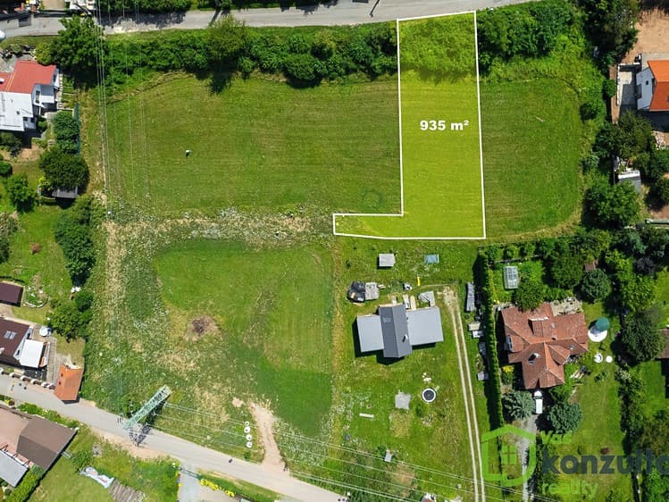 Prodej stavebního pozemku 935 m²