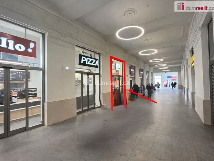 Pronájem obchodního prostoru 14 m²
