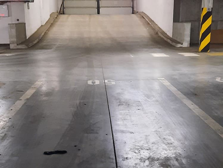 Pronájem garáže 10 m²