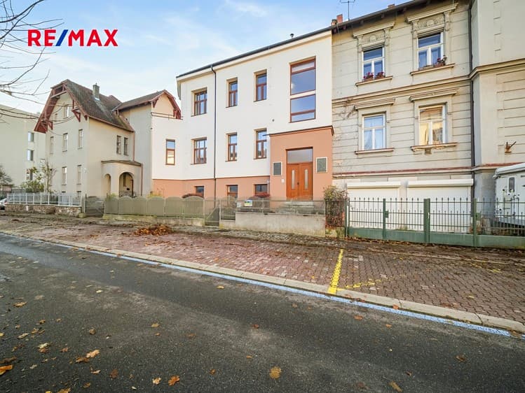 Pronájem bytu 4+1 127 m²