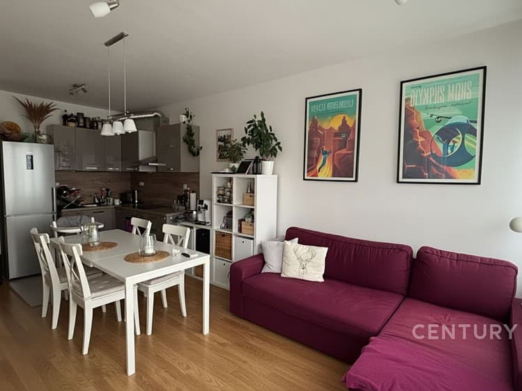 Pronájem bytu 2+kk 57 m²