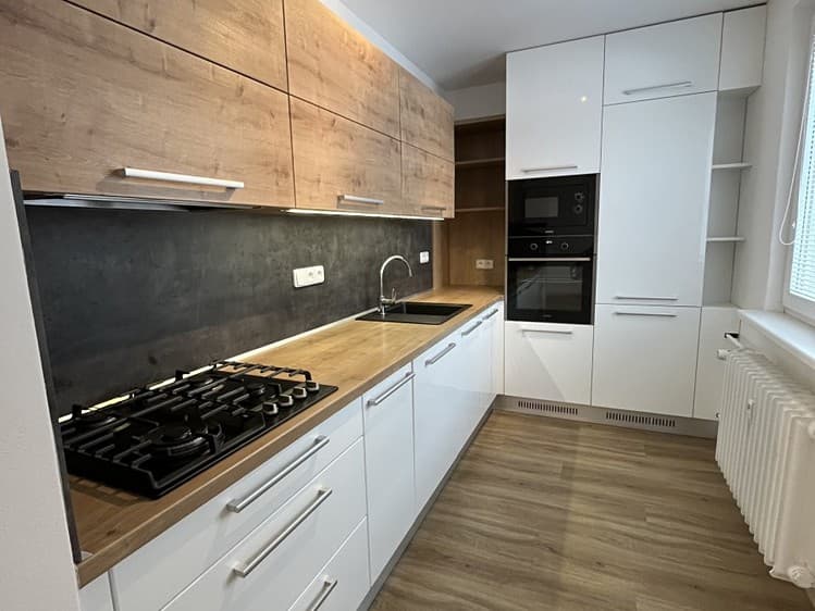Pronájem bytu 3+kk 60 m²