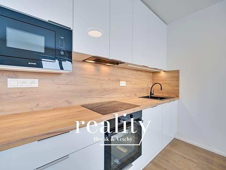 Pronájem bytu 2+kk 50 m²