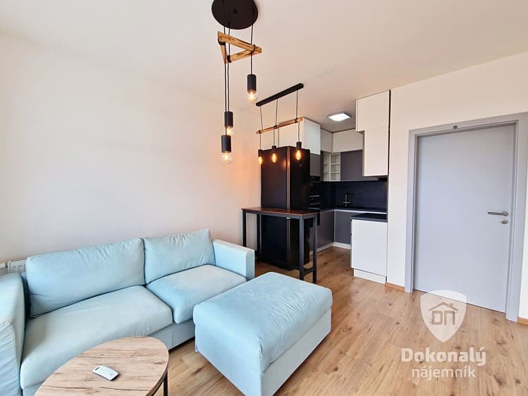 Pronájem bytu 2+kk 40 m²