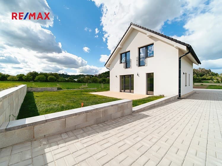 Prodej rodinného domu 138 m², pozemek 282 m²