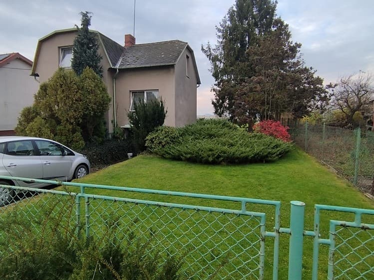 Prodej rodinného domu 83 m², pozemek 1 196 m²
