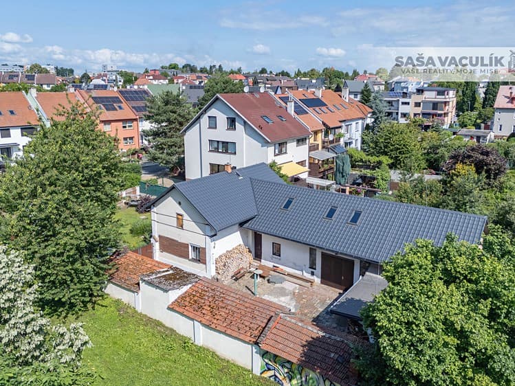 Prodej rodinného domu 147 m², pozemek 1 028 m²