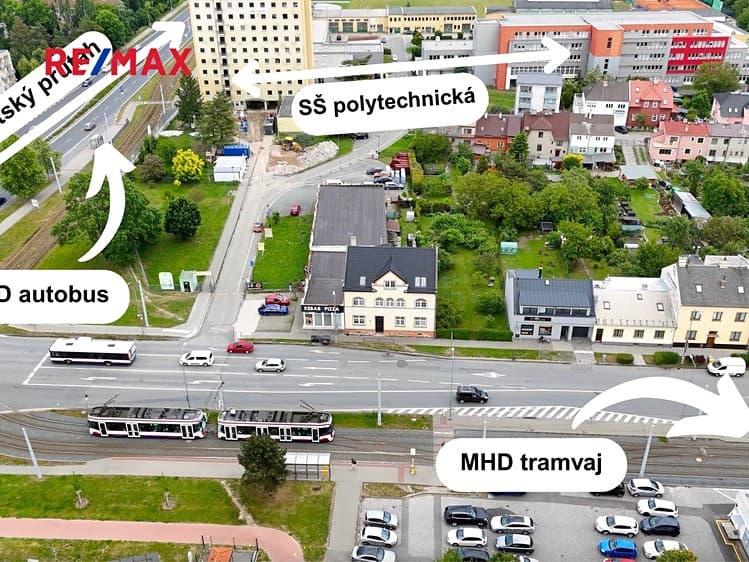 Prodej rodinného domu 349 m², pozemek 553 m²