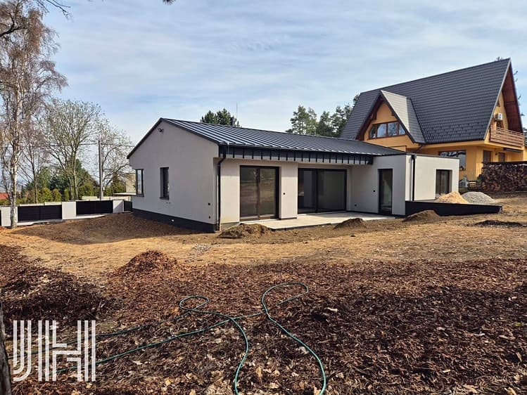 Pronájem rodinného domu 165 m², pozemek 1 167 m²