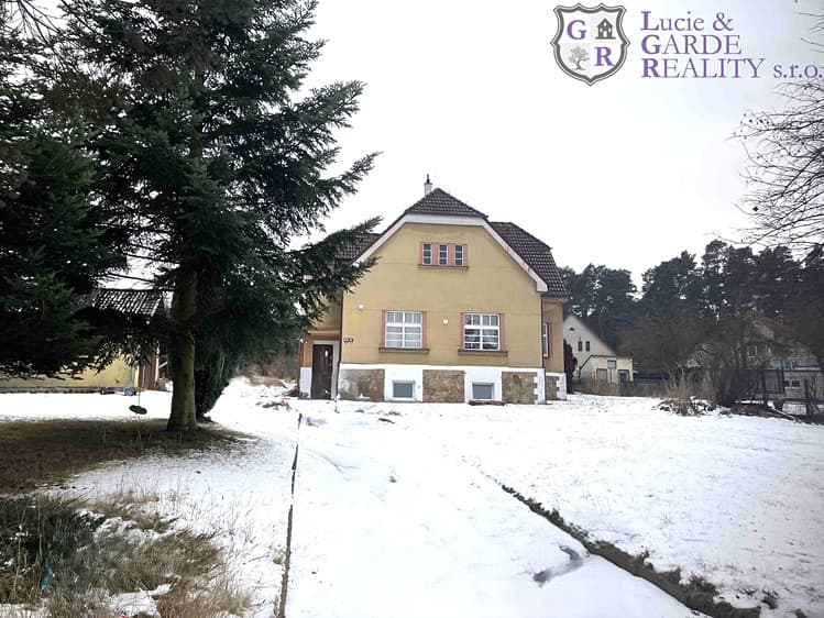 Pronájem rodinného domu 144 m², pozemek 1 721 m²