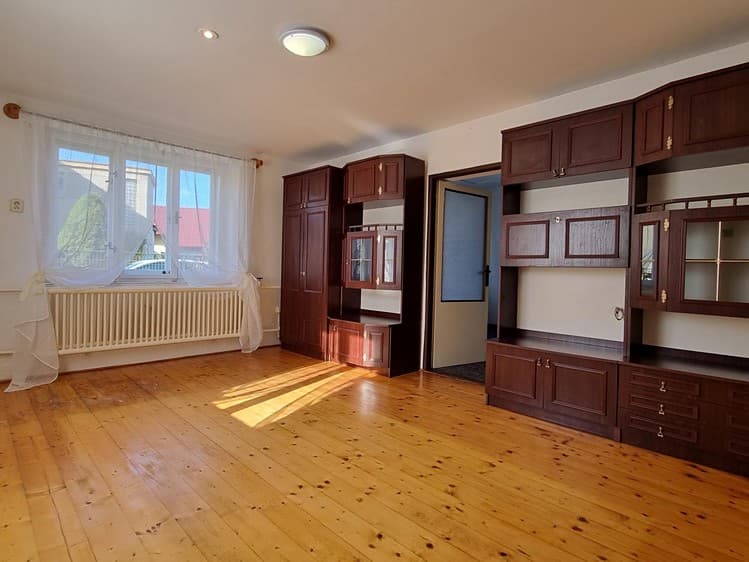 Pronájem rodinného domu 160 m², pozemek 800 m²