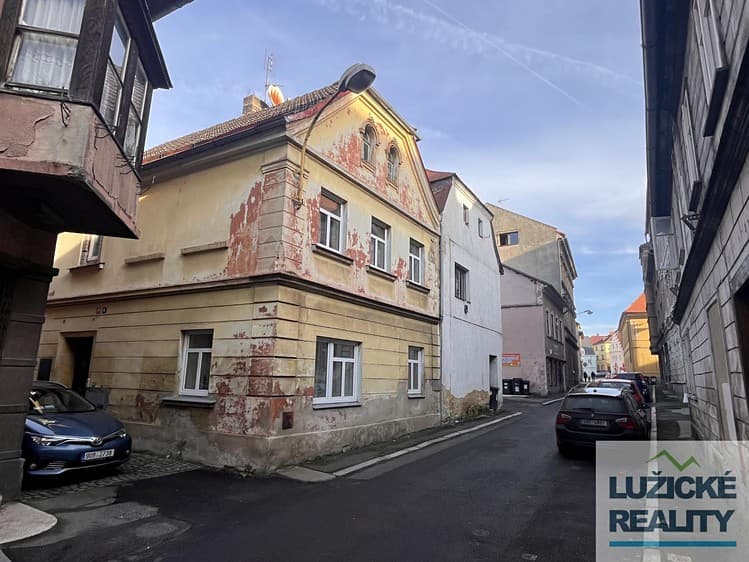 Pronájem rodinného domu 150 m², pozemek 115 m²