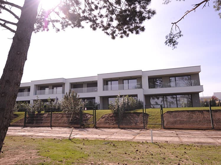 Pronájem rodinného domu 180 m², pozemek 364 m²