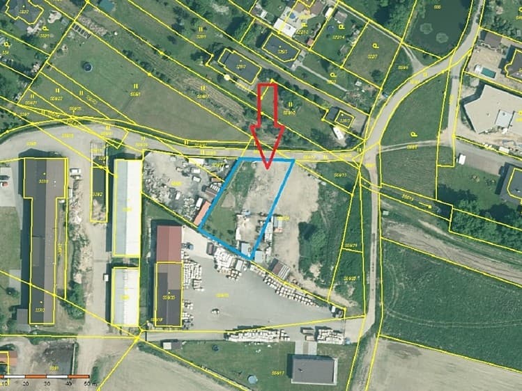 Pronájem komerčního pozemku 1 200 m²