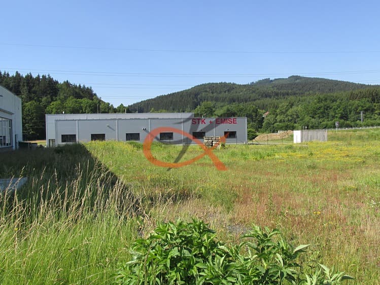 Pronájem komerčního pozemku 3 934 m²