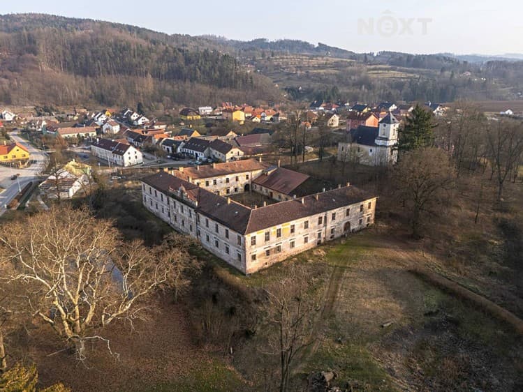 Prodej komerční nemovitosti 28 378 m²