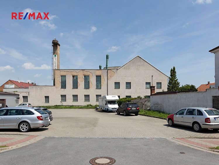 Prodej výrobní haly, prostoru 1 161 m²