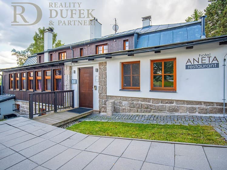 Prodej ubytovacího zařízení 631 m²