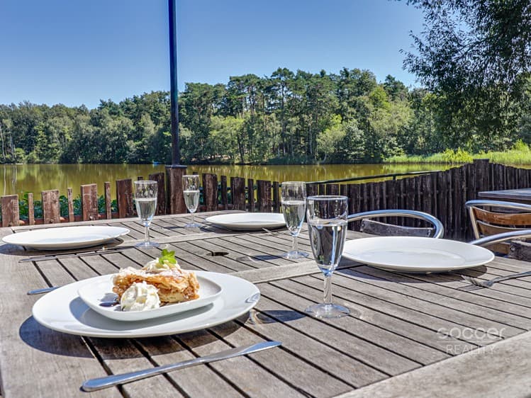 Prodej ubytovacího zařízení 1 150 m²