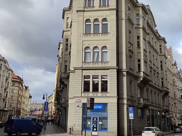 Pronájem obchodního prostoru 80 m²