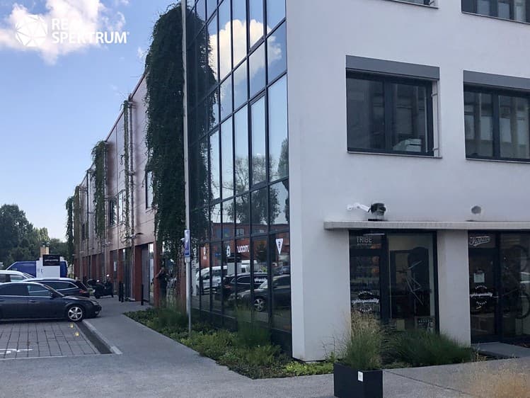 Pronájem obchodního prostoru 125 m²