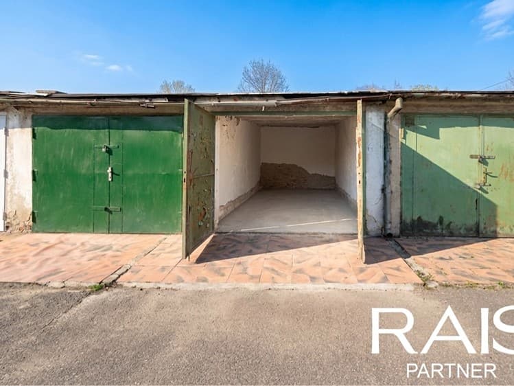 Prodej garáže 18 m²