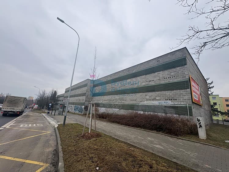 Prodej garáže 14 m²