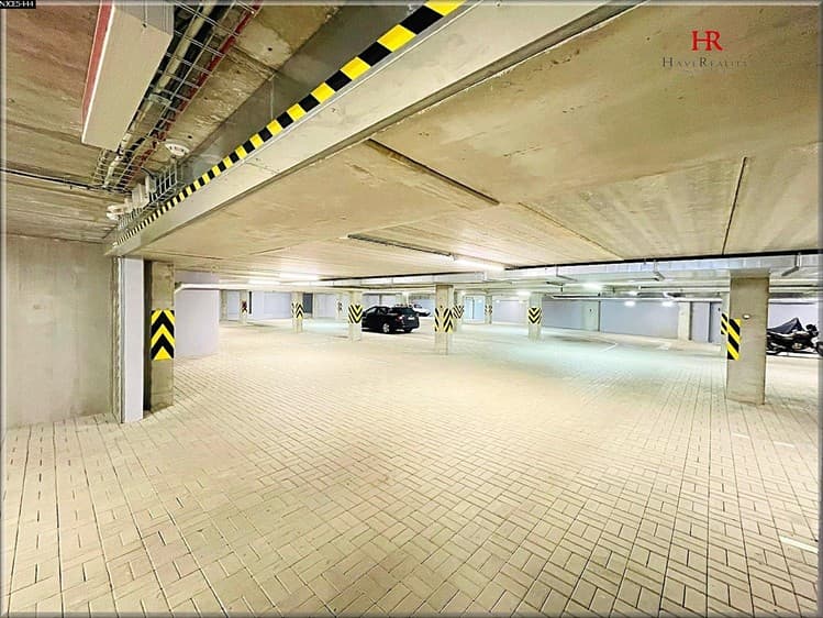 Prodej garážového stání 13 m²
