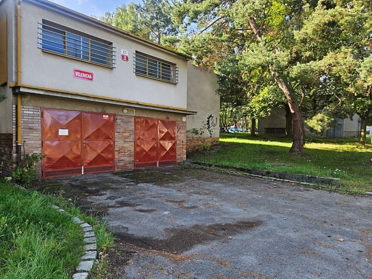 Prodej garáže 16 m²