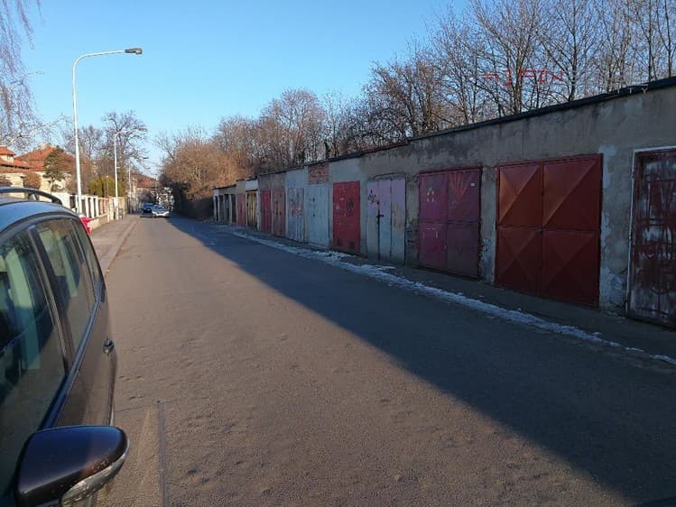 Prodej garáže 16 m²