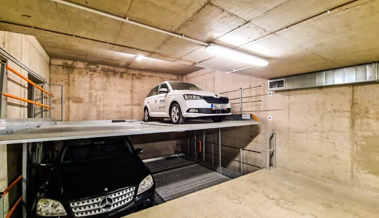 Prodej garážového stání 15 m²