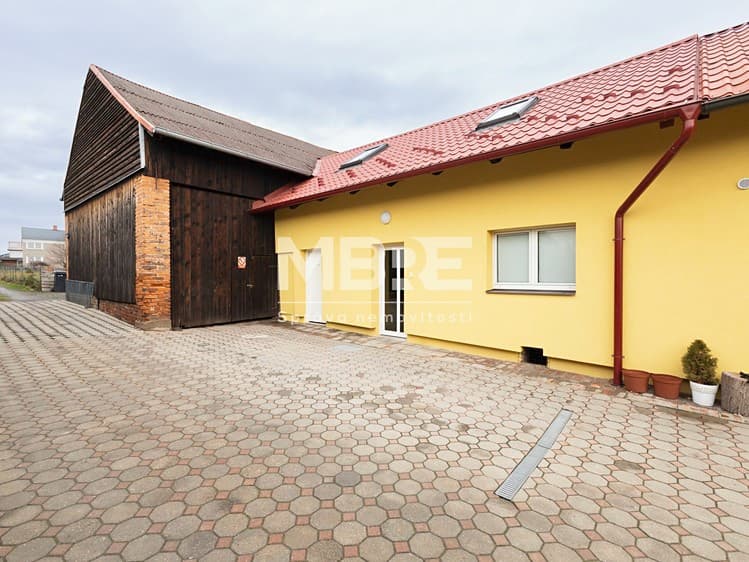 Pronájem specifického typu nemovitosti 70 m²