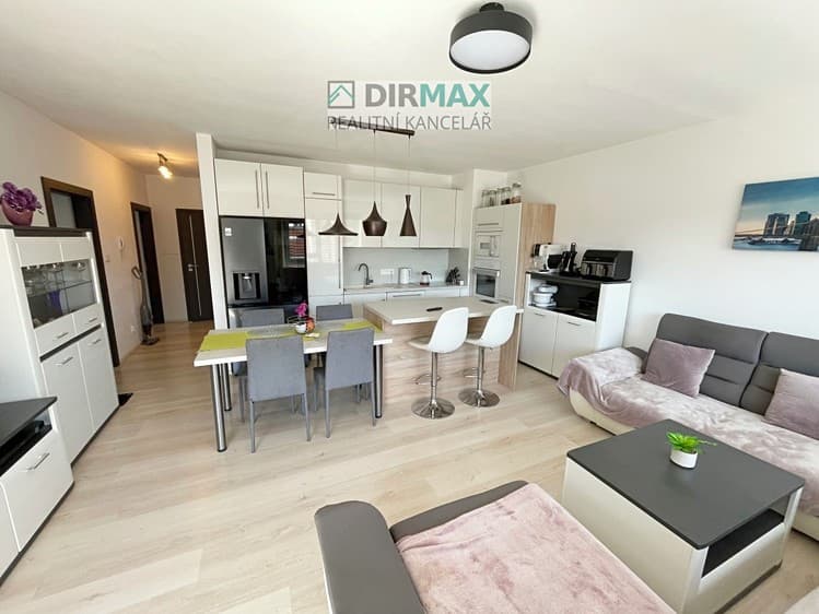 Prodej bytu 4+kk 111 m²