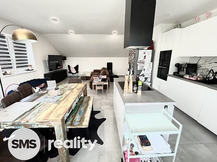 Pronájem bytu 3+kk 95 m²