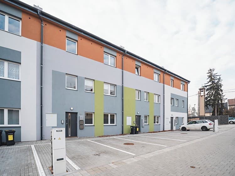 Pronájem bytu 3+kk 83 m²