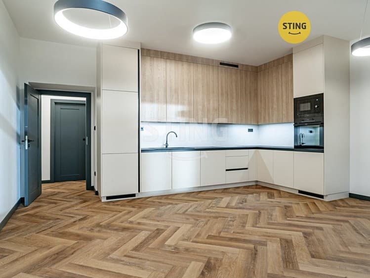 Pronájem bytu 3+kk 66 m²