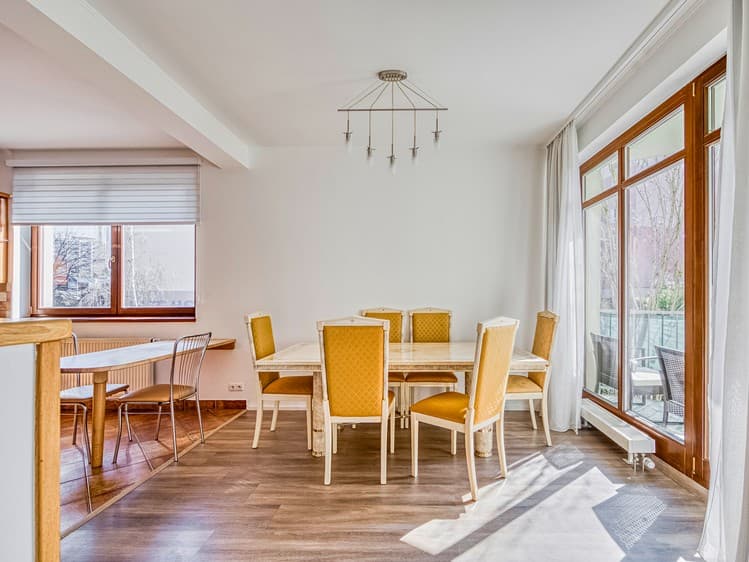 Pronájem bytu 5+1 190 m²