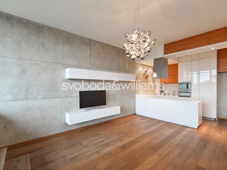 Pronájem bytu 3+kk 66 m²