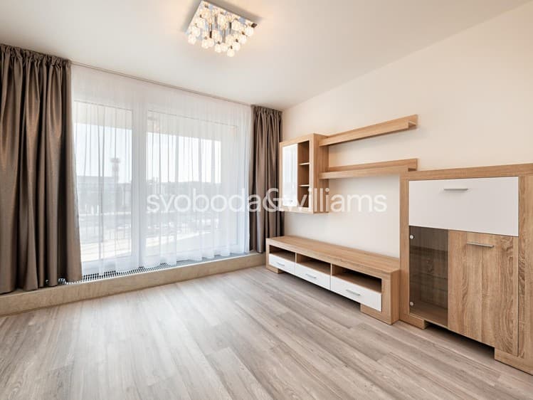 Pronájem bytu 2+kk 40 m²