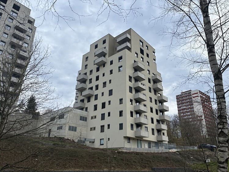 Pronájem bytu 3+kk 84 m²